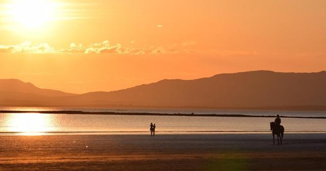 Hollies Hideaway Apartment Donegal Town ภายนอก รูปภาพ