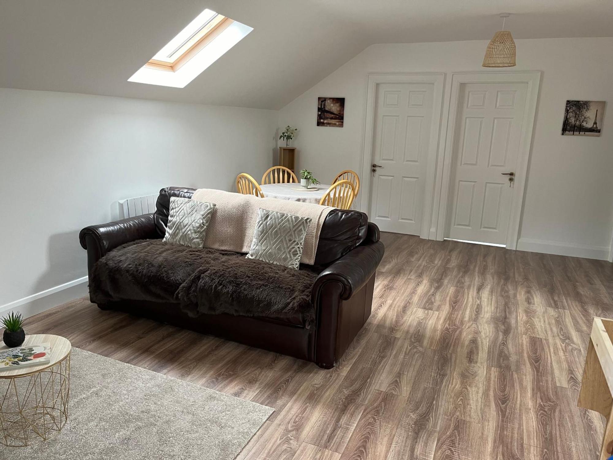 Hollies Hideaway Apartment Donegal Town ภายนอก รูปภาพ
